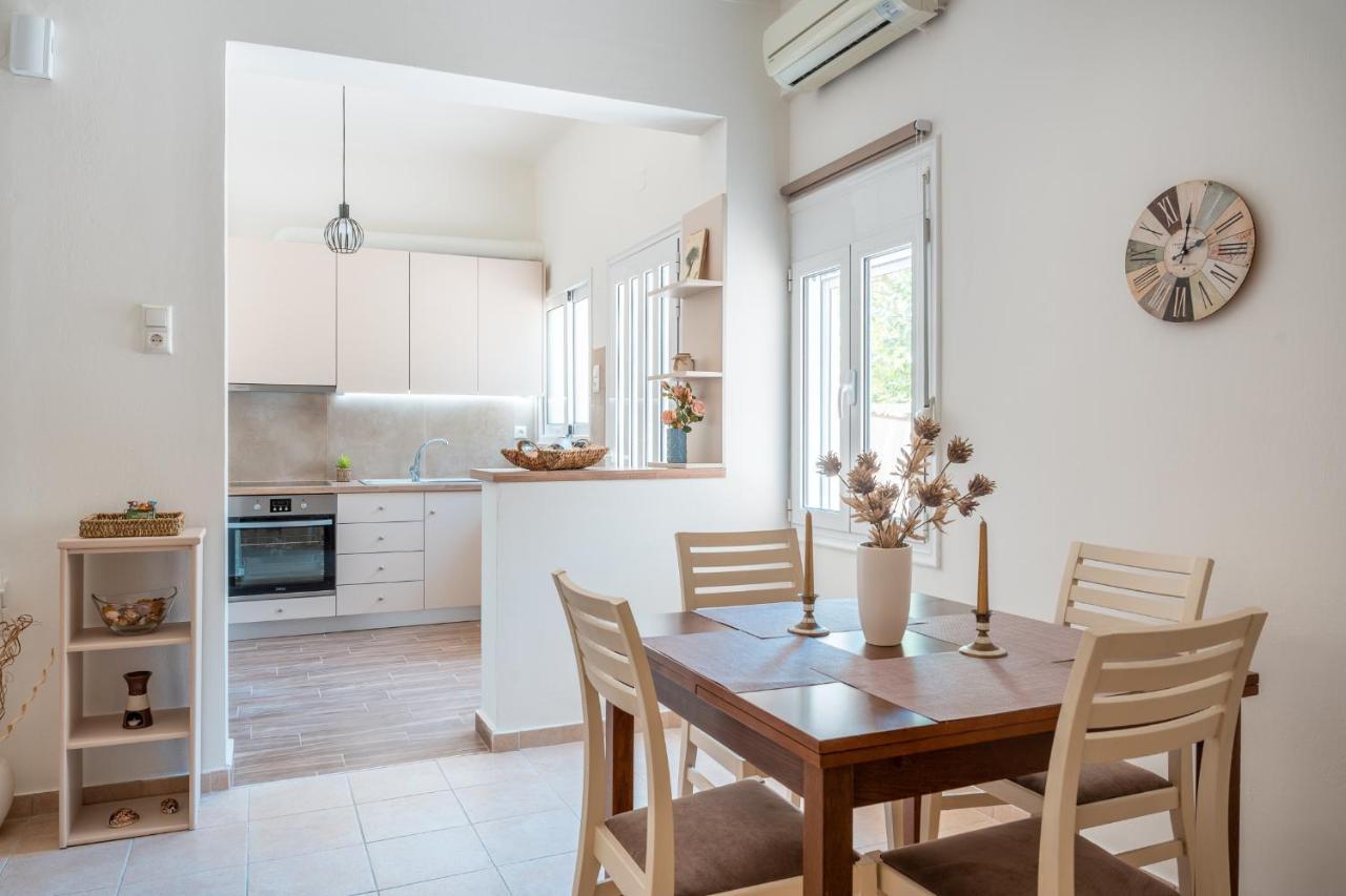 Stylish Central Renovated Apartment Heraklion  Екстер'єр фото