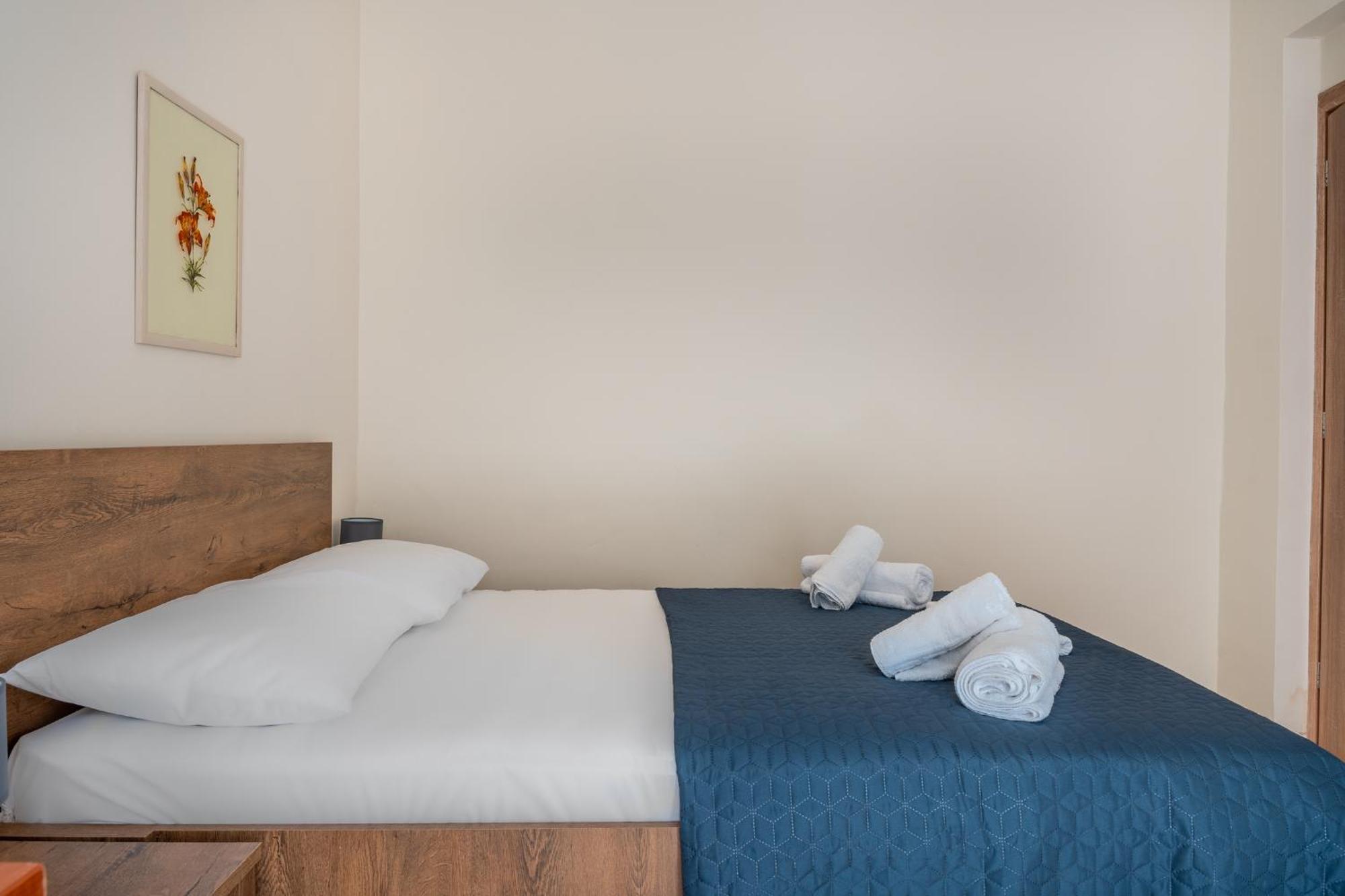Stylish Central Renovated Apartment Heraklion  Екстер'єр фото