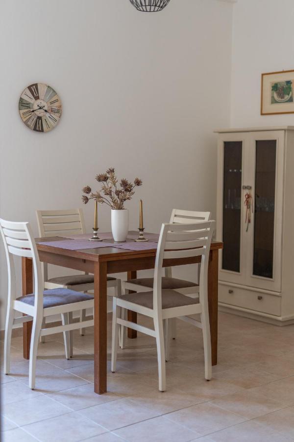 Stylish Central Renovated Apartment Heraklion  Екстер'єр фото