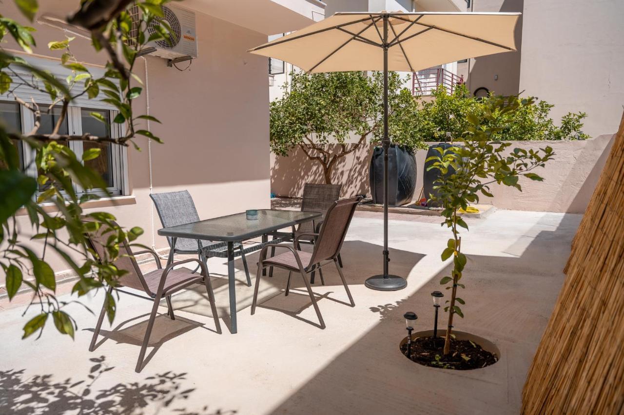 Stylish Central Renovated Apartment Heraklion  Екстер'єр фото